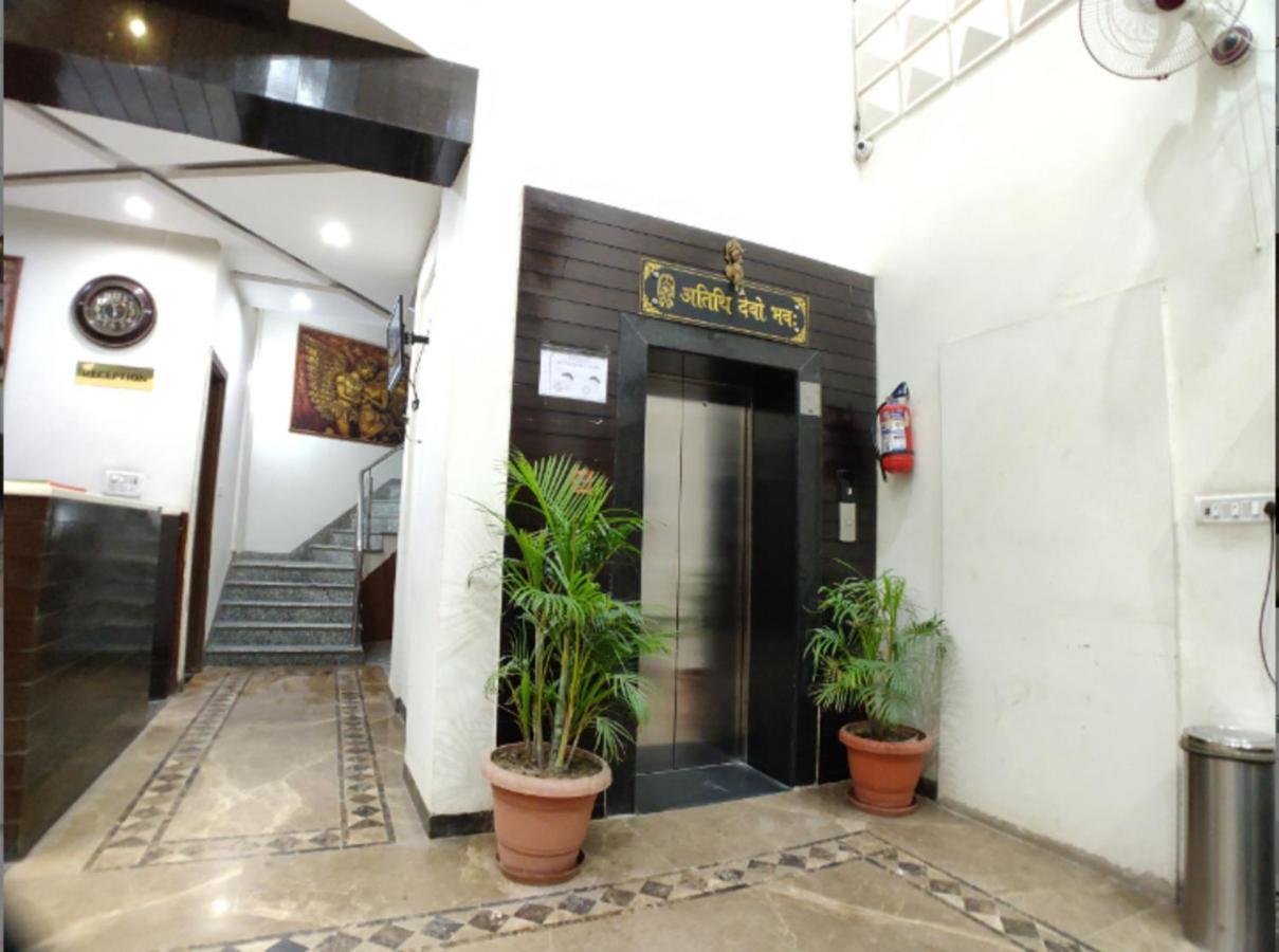 Hotel Badrika Inn Rewa 外观 照片