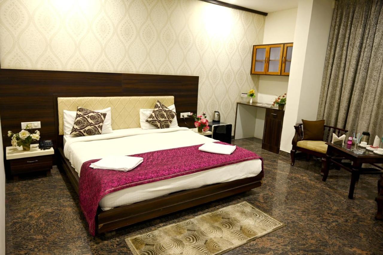 Hotel Badrika Inn Rewa 外观 照片