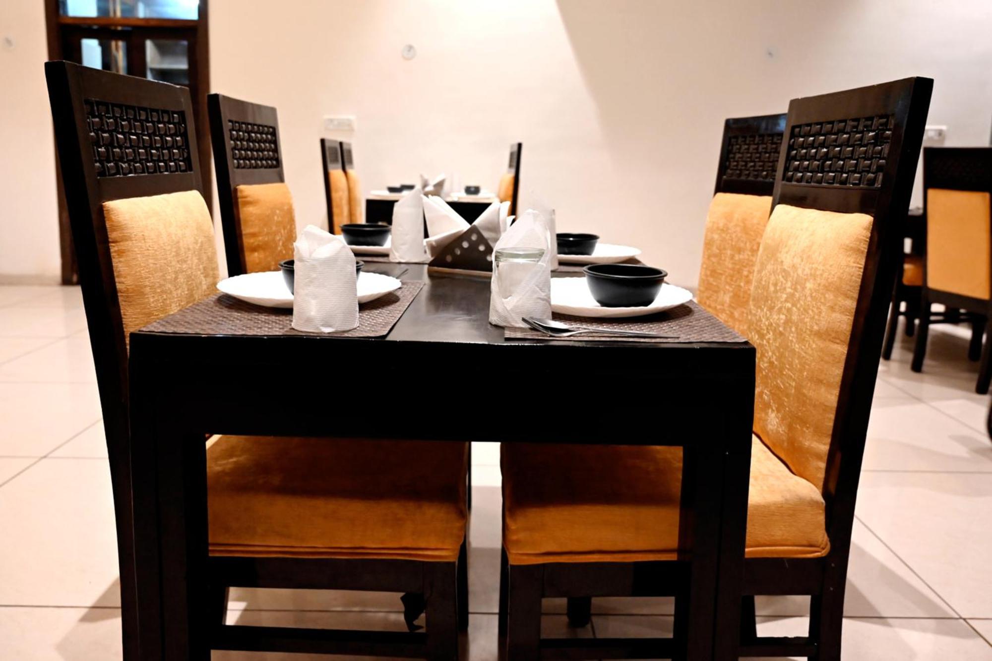 Hotel Badrika Inn Rewa 外观 照片